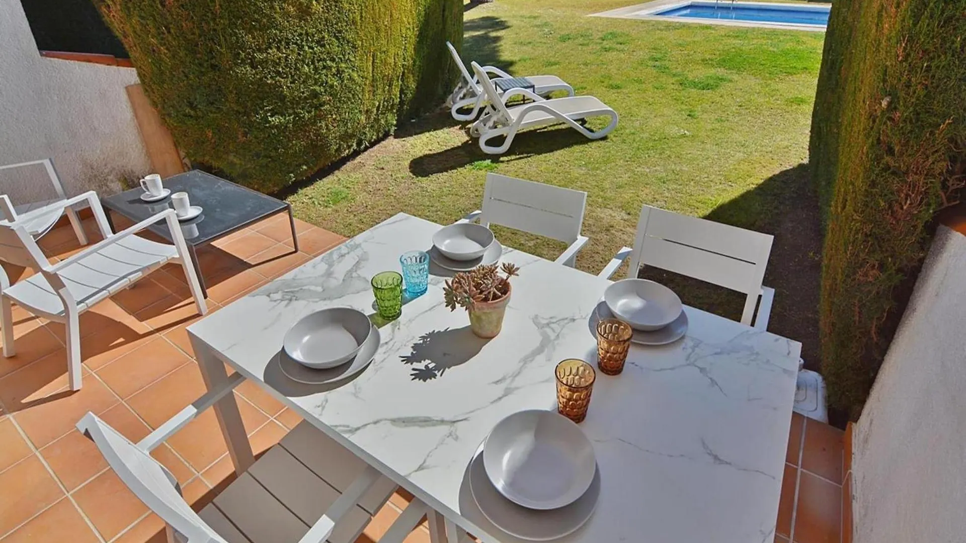Family-Friendly Beach Villa In Prime Location L'Escala Spain